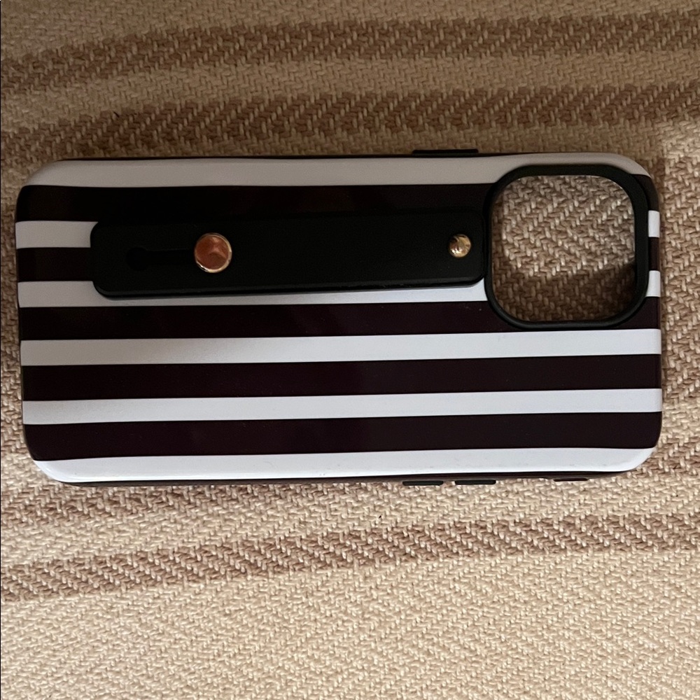 Black and White Striped Phone Case iPhone 13 Pro Max